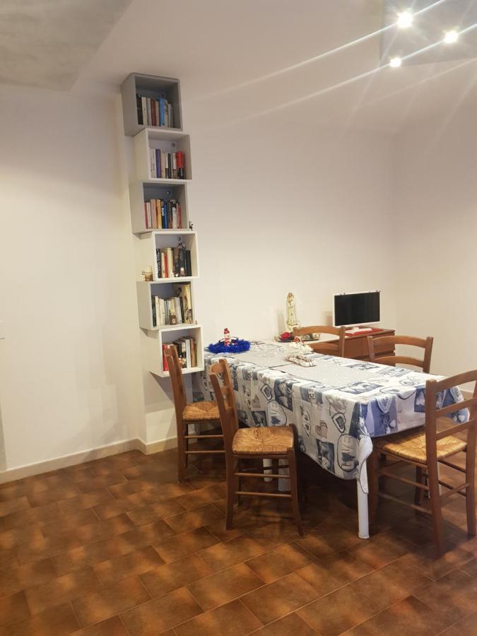 La Casa Di Dalila Apartment Santa Croce sull' Arno Luaran gambar