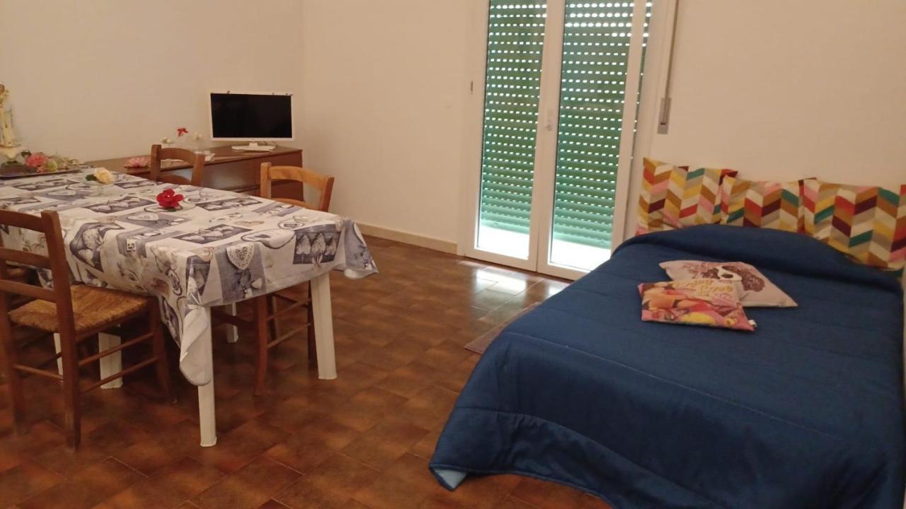 La Casa Di Dalila Apartment Santa Croce sull' Arno Luaran gambar